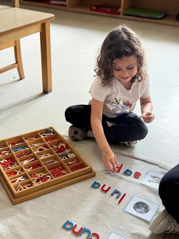 Mundo Verde Montessori photo 1